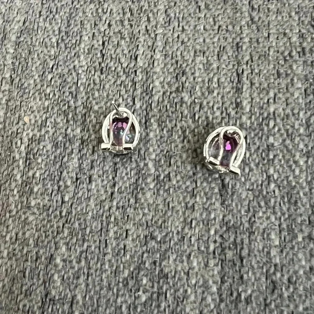 NWOT 10CT Northern Lights Quartz in Sterling Silver Earrings with Omega Backs - Picture 3 of 8